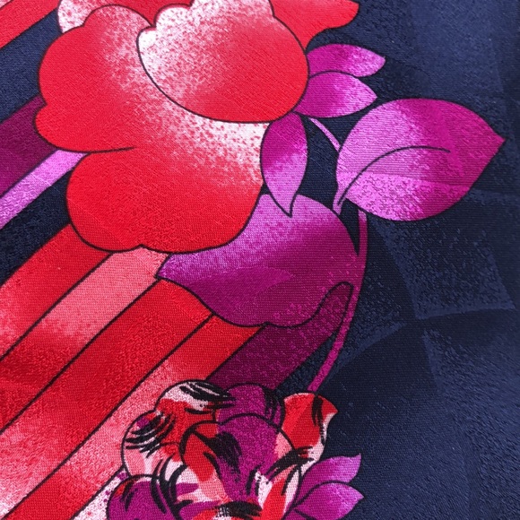 Giorgio Redaelli Gorgeous Colorful Floral Design Silk Tie. Made in Italy - Picture 2 of 9